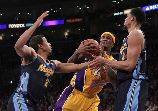 对两人的表 对两人的表