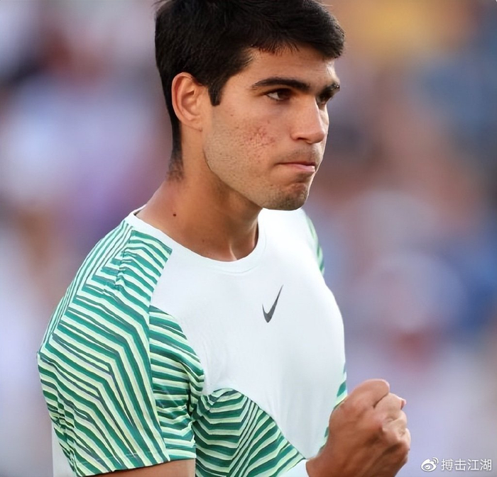 场上磨合时 场上磨合时