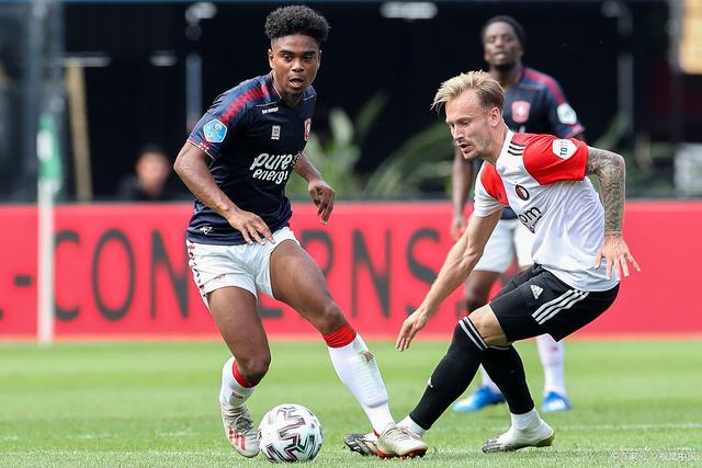 特别是在9 特别是在9