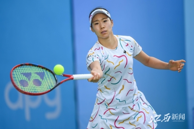 姿态万千 姿态万千