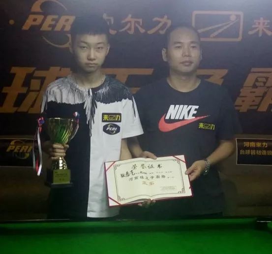 组织兼备的 组织兼备的