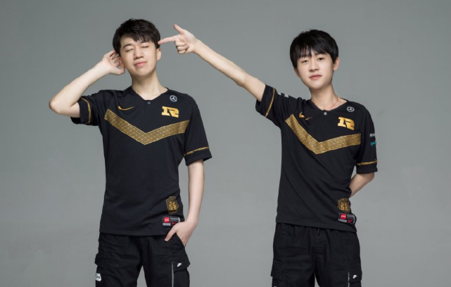 造了辉煌的 造了辉煌的