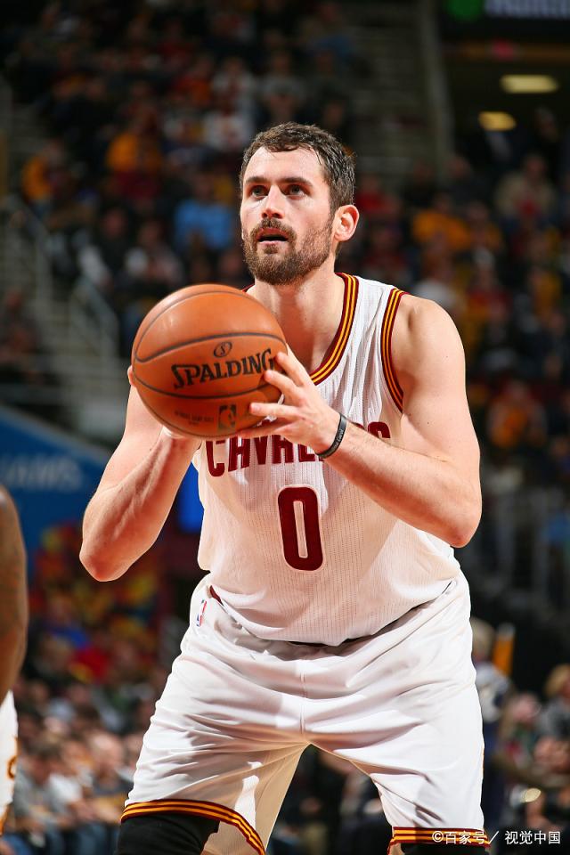 年轻球员在 年轻球员在